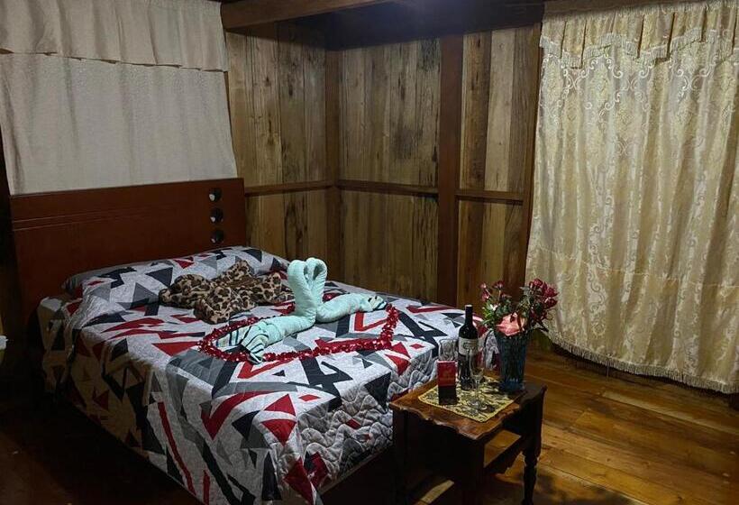 هاستل Rana De Cristal