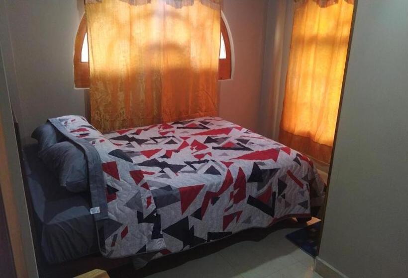 هاستل Rana De Cristal