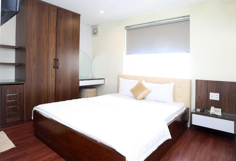 Amis Hotel Trung Tâm Gần Biển