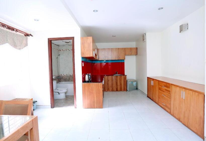 Amis Hotel Trung Tâm Gần Biển