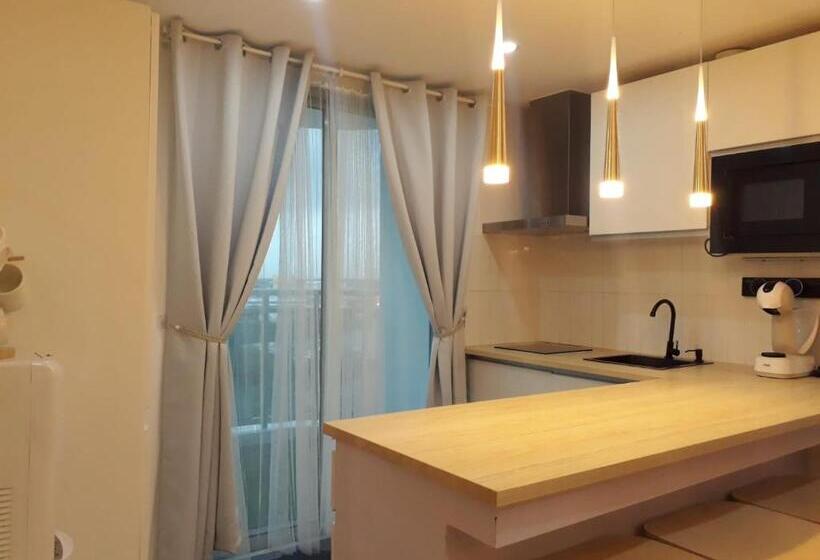 Azure North   Executive Suite