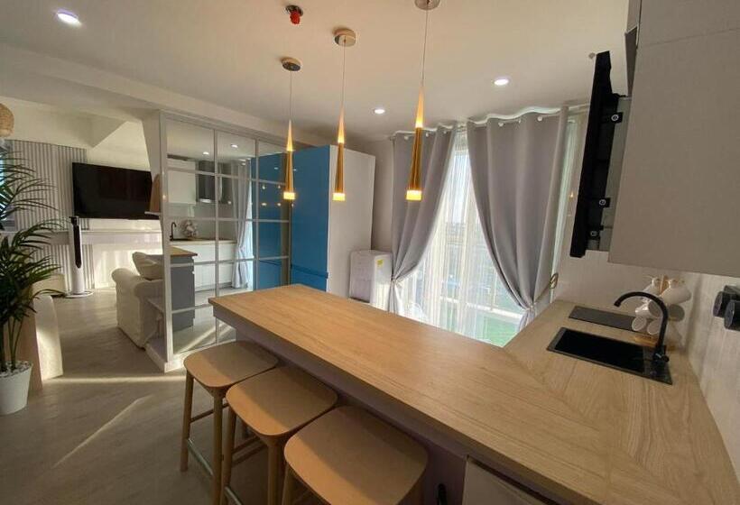 Azure North   Executive Suite