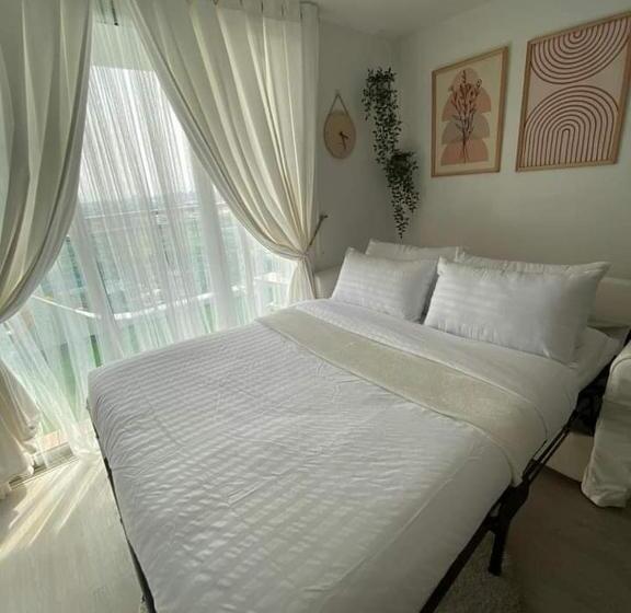 Azure North   Executive Suite