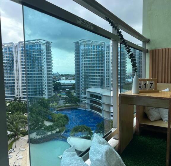 Azure Paranaque Staycation