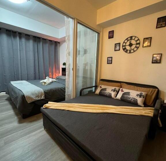 Happy Staycation In Azure Urban Resort Spacious Family Room Near Sm Bicutan And Manila Airport