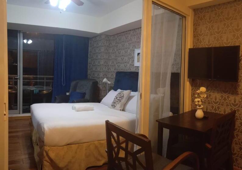 Azure Urban Residence A11 Near Airport And Sm Bicutan+ Free Wifi
