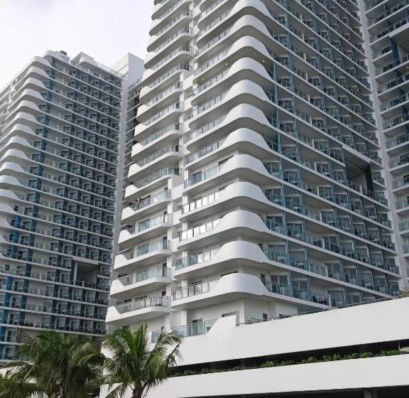 Bali Tower Azure North Residences