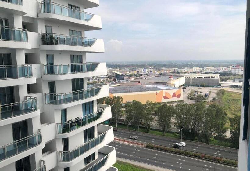 Nocleg ze śniadaniem Black And Sexy Studio In Azure