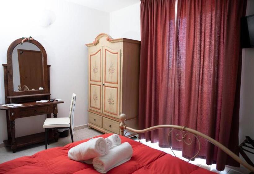 住宿加早餐  Carlo Five