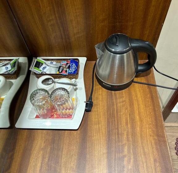 تختخواب و صبحانه Himalayan View