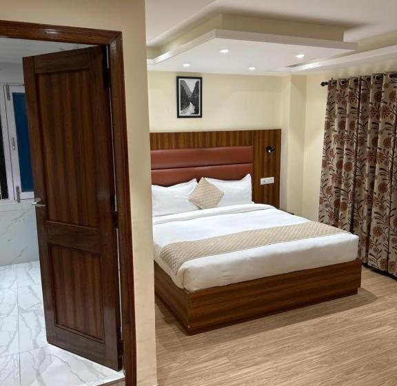 مبيت وإفطار Himalayan View