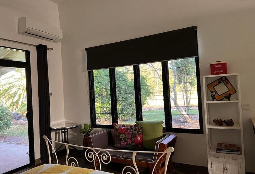 مبيت وإفطار Quiet Rural Retreat