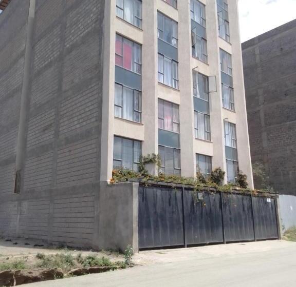 مبيت وإفطار Tsavo 90 Degrees