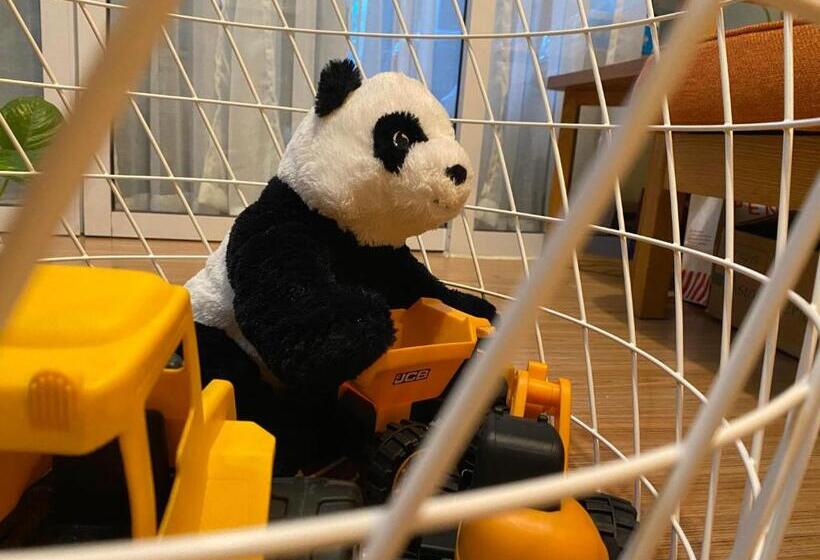 Happy Staycation In Azure Urban Resort Spacious Family Room Near Sm Bicutan And Manila Airport