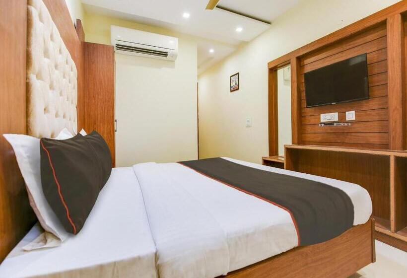 בית מלון כפרי Collection O Ignis