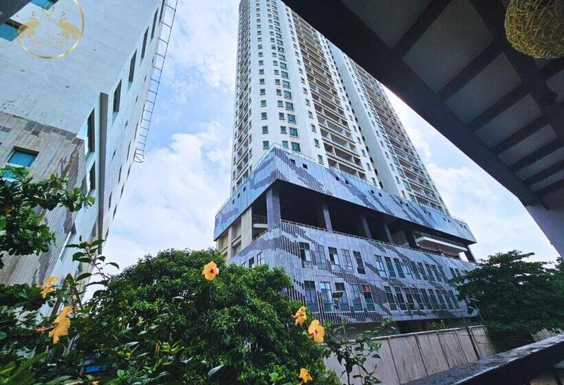 Galle Face Terrace Hostel By Tourlux