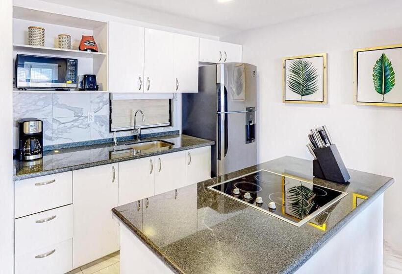 ホテル Alina 203a @ Morgan Residences