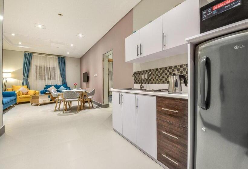 فندق Amar Suites