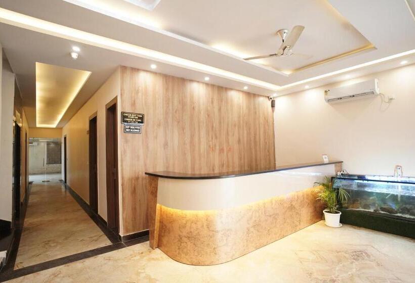 בית מלון כפרי Anant Rishikesh