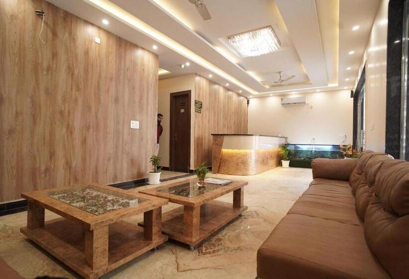 בית מלון כפרי Anant Rishikesh