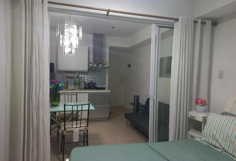 هتل Bias Haven Azure Urban Resort Residences