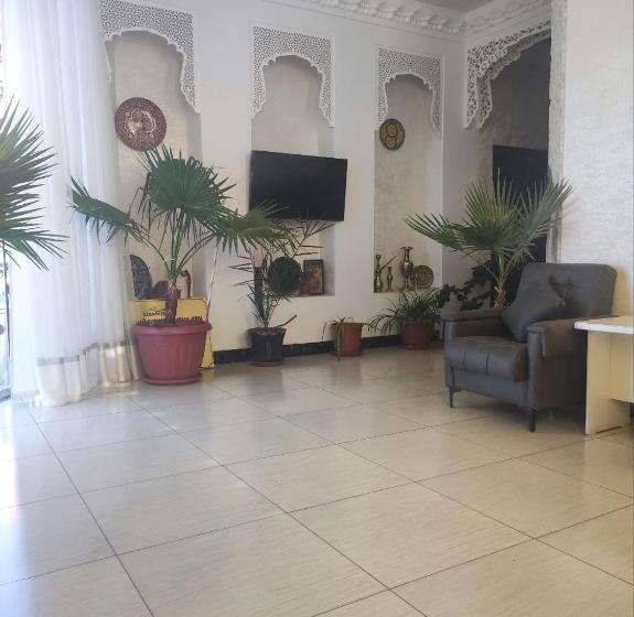 בית מלון כפרי Afsona