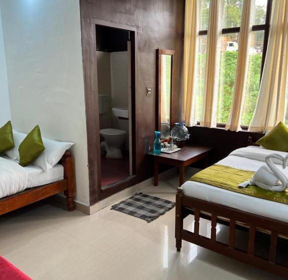 בית מלון כפרי Caveri Inn