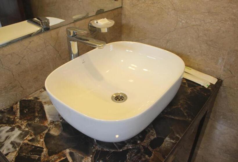 Ecotel Chiminda Abode