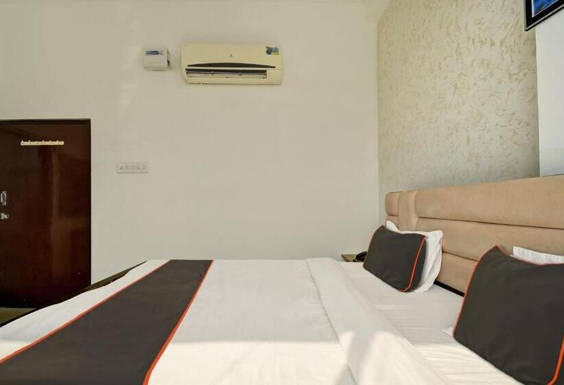 Отель Tiger View