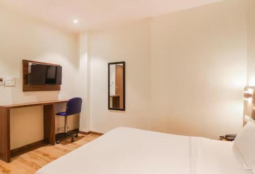 酒店 Deluxe Residency