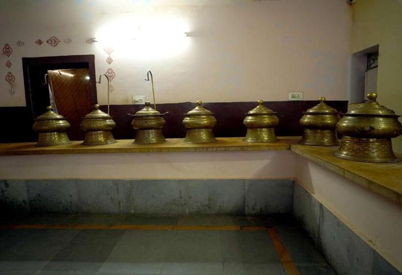 酒店 Ekanta Resort