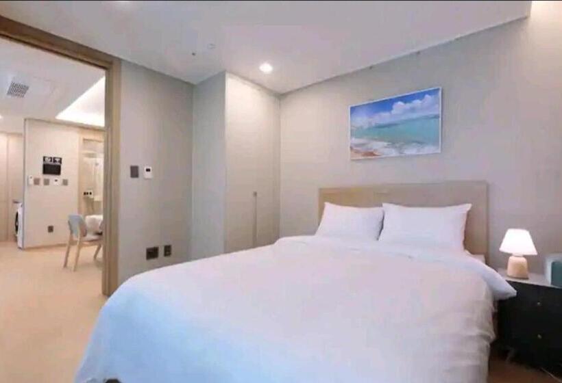 בית מלון כפרי Bona Travel Haeundae