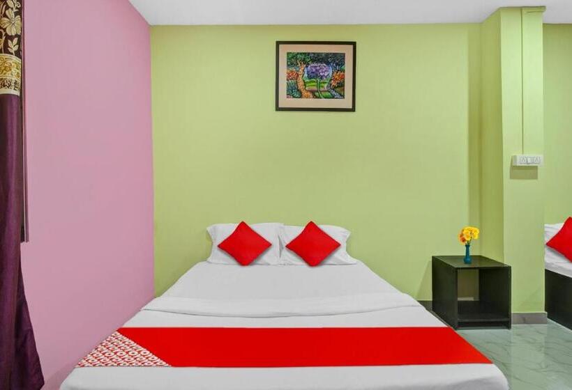 בית מלון כפרי Flagship A B Guest House