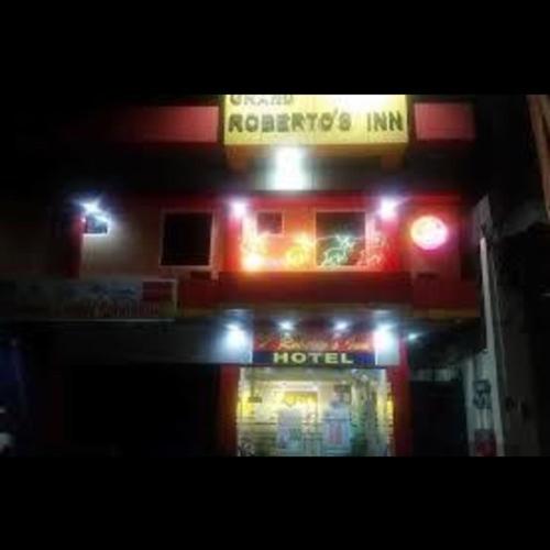 בית מלון כפרי Grand Robertos Inn Bangued Abra