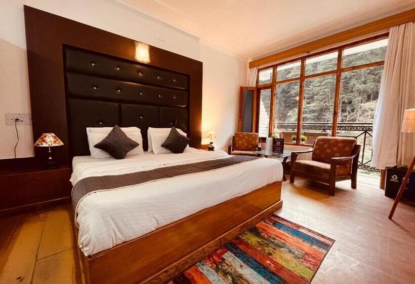 هتل Hadimba Inn   Hadimba Devi Temple Road ,manali