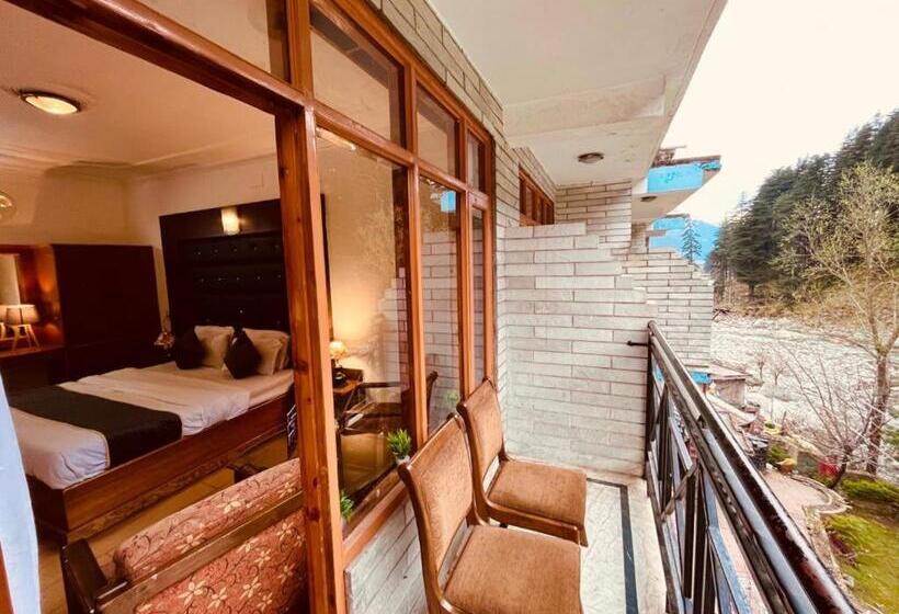 هتل Hadimba Inn   Hadimba Devi Temple Road ,manali