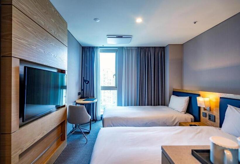 ホテル Centum Business