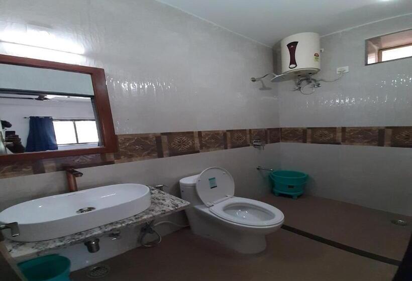 Отель Hill Side Cottage,mount Abu