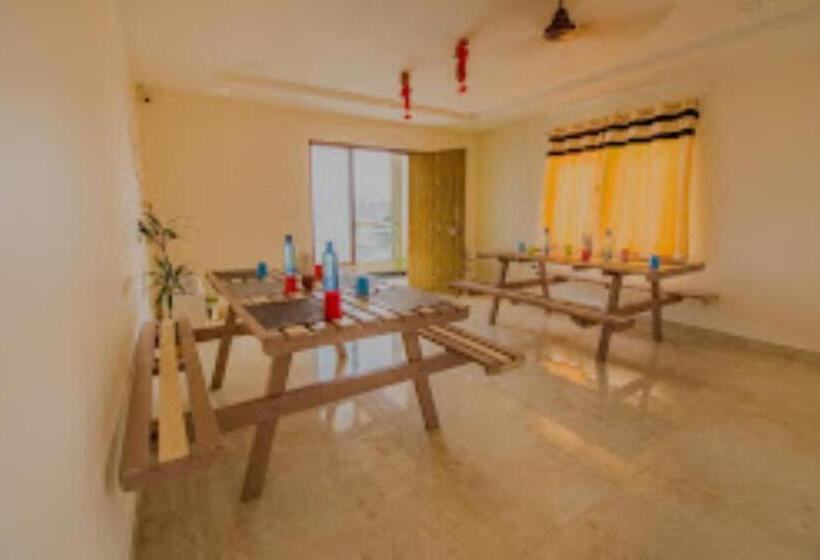 호텔 Homey Suites   Vizag Beach Visakhapatnam