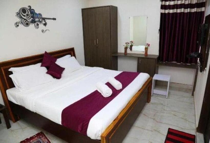 호텔 Homey Suites   Vizag Beach Visakhapatnam