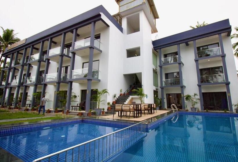 فندق Grand Opulence Morjim Bliss Beach Resort