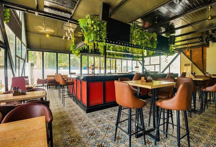 فندق Grand Opulence Morjim Bliss Beach Resort