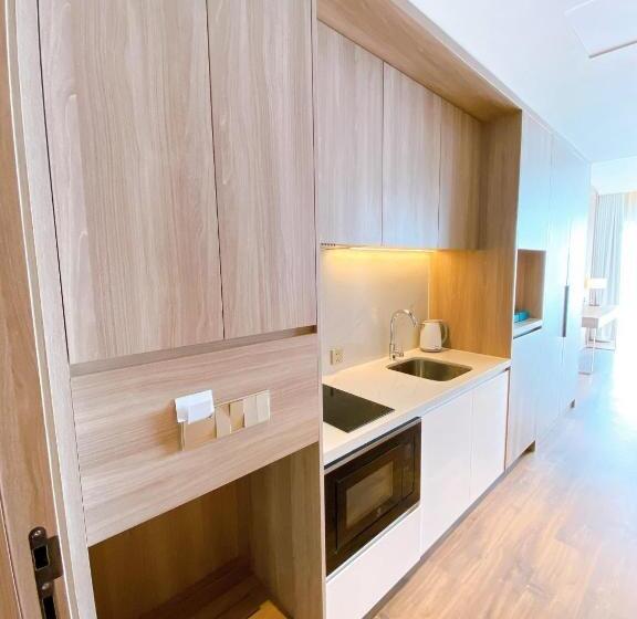 هتل Khách Sạn A La Carte Hạ Long Quảng Ninh