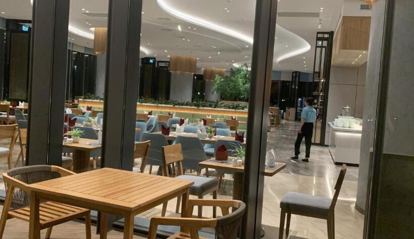 هتل Khách Sạn A Lacarte Hạ Long Quảng Ninh