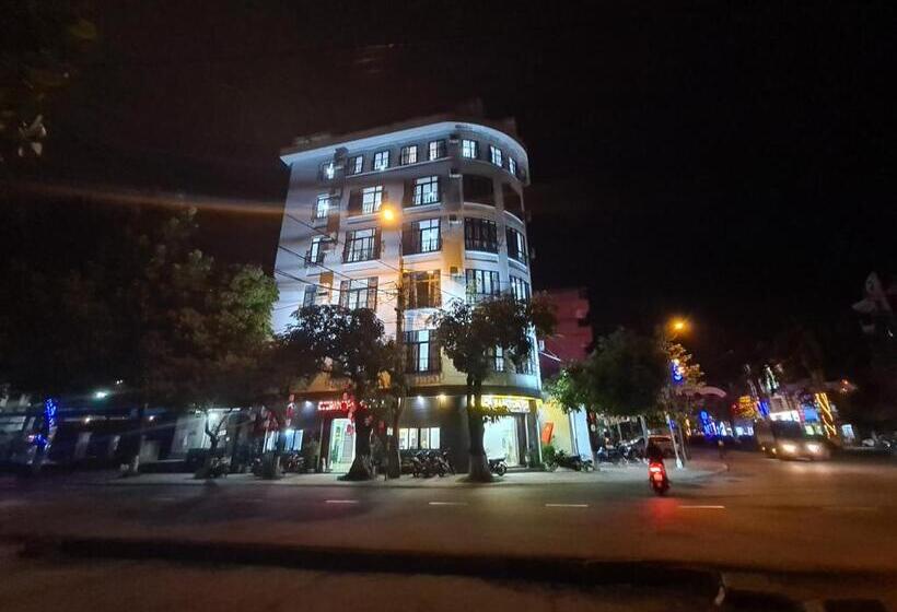 هتل Khách San Tokyo