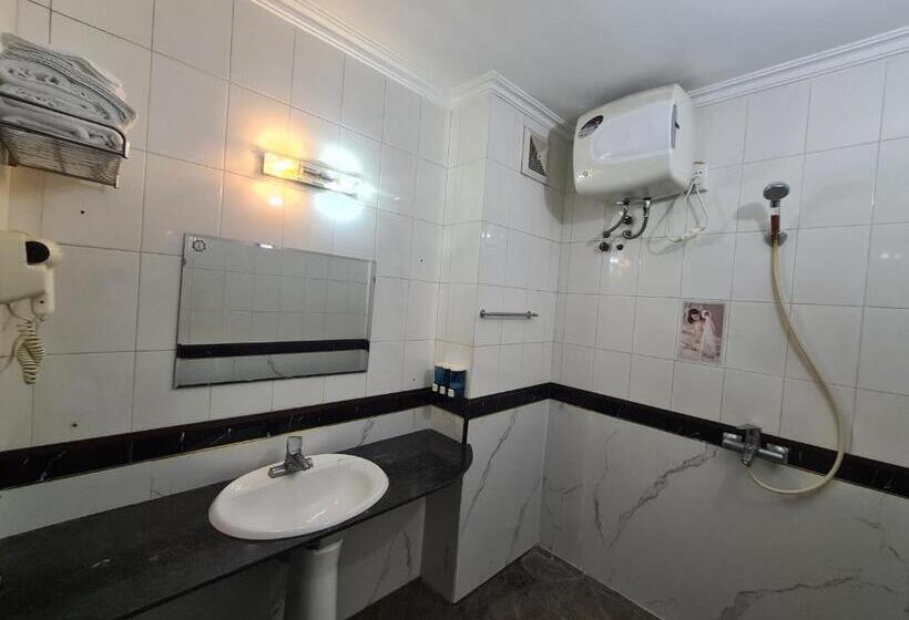 هتل Khách San Tokyo