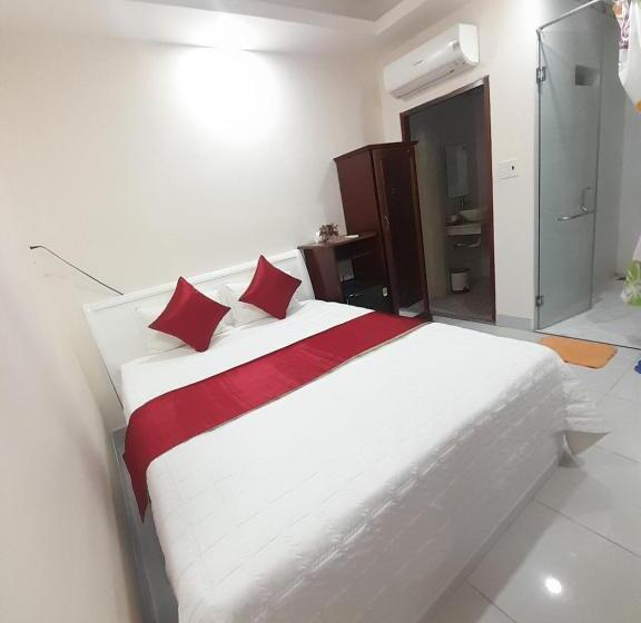 هتل Việt úc, H17 Phan Huy Chú, Phường 2