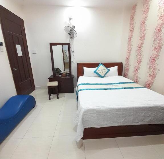 هتل Việt úc, H17 Phan Huy Chú, Phường 2