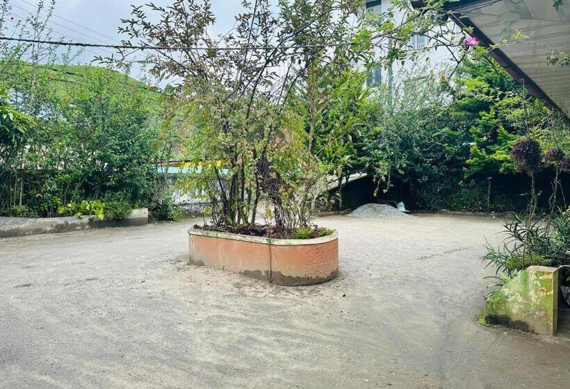 호텔 Maharaja Cottage