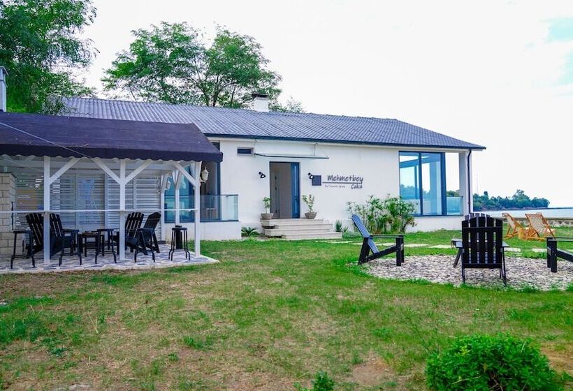 בית מלון כפרי Mehmetbey çaka